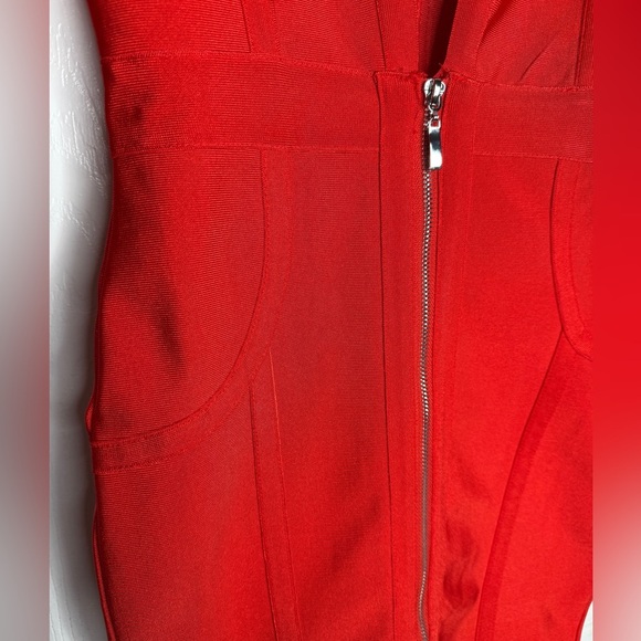SUPERDOWN Revolve Brynn Front Zip Red Mini Bandage Dress Size S NEW - Picture 7 of 8
